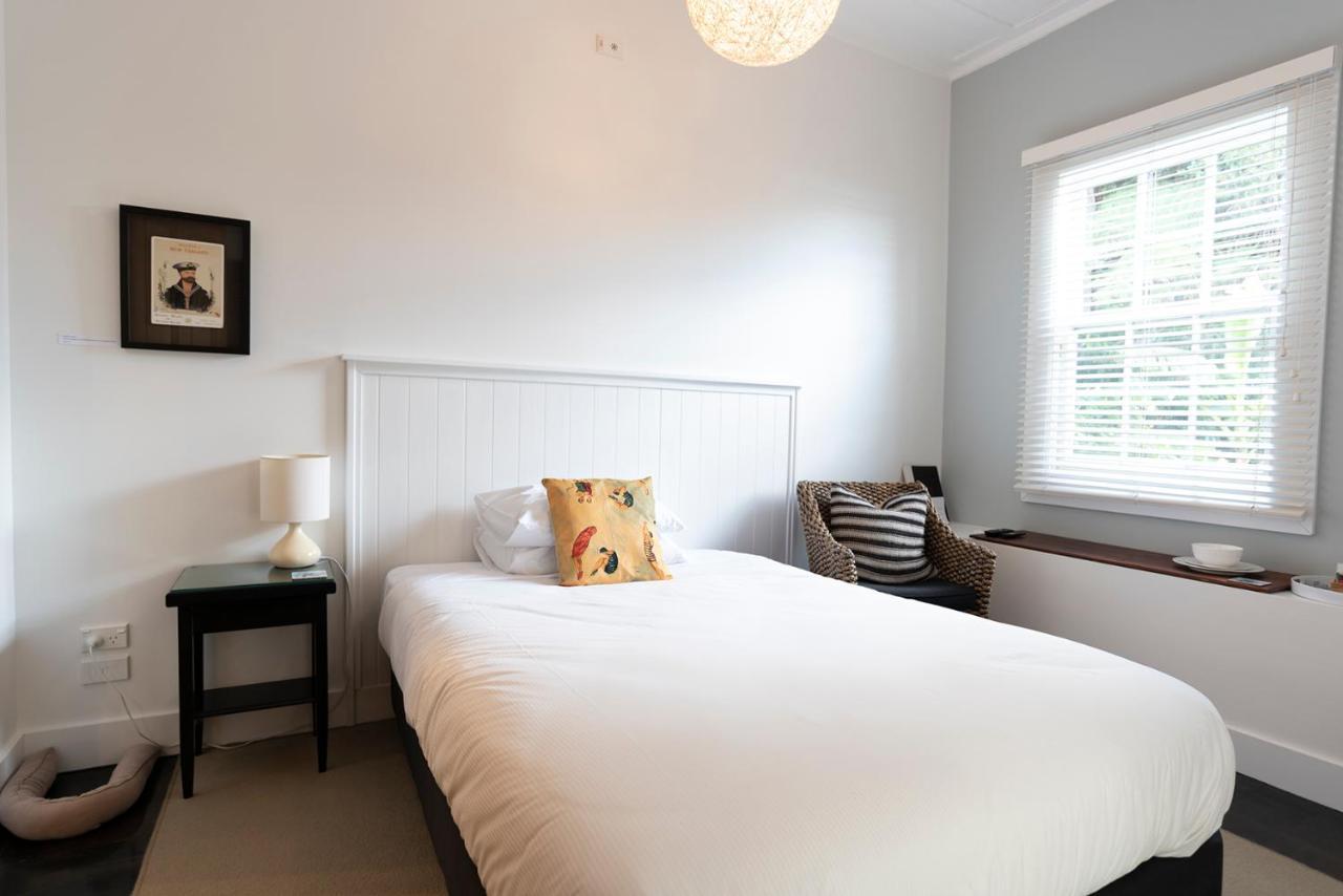 The Old Oak Boutique Hotel Mangonui Room photo