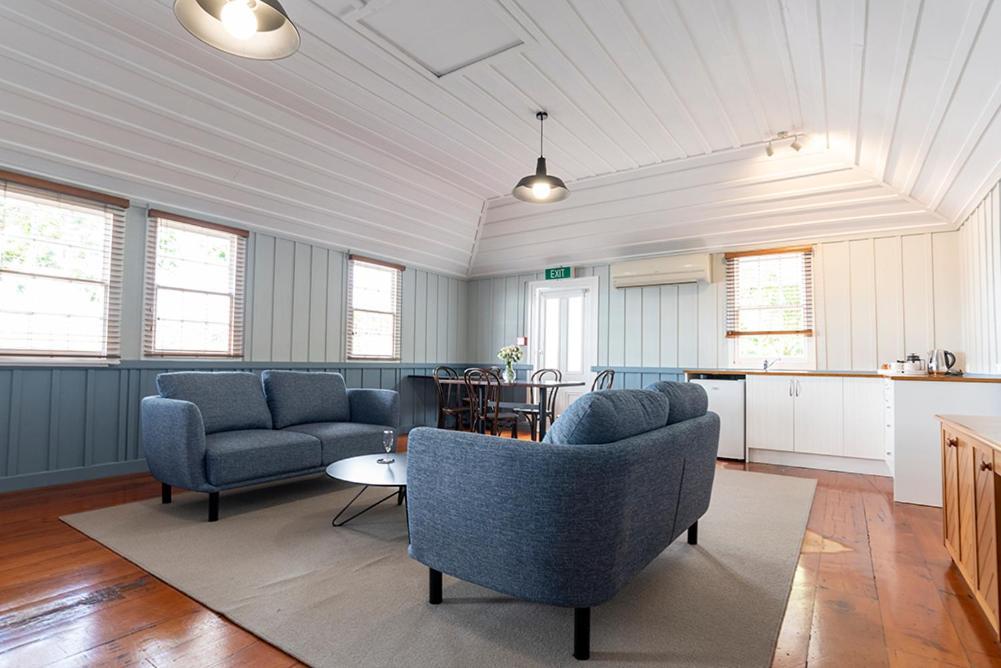 The Old Oak Boutique Hotel Mangonui Exterior photo