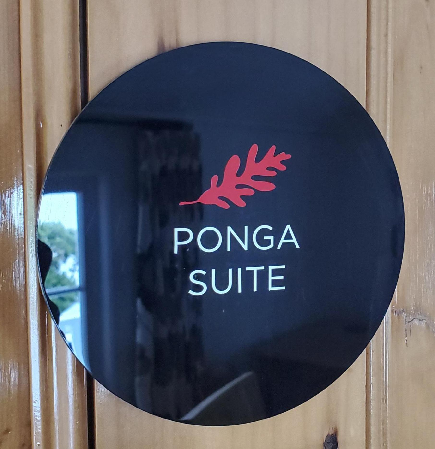 The Old Oak Boutique Hotel Mangonui Room photo